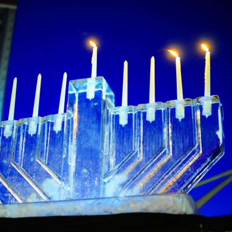 icemenorah2 Temple EmanuEl of Palm Beach